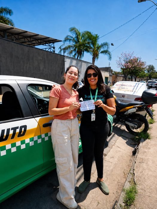 Alunas aprovadas com a instrutora Paula Gabriela